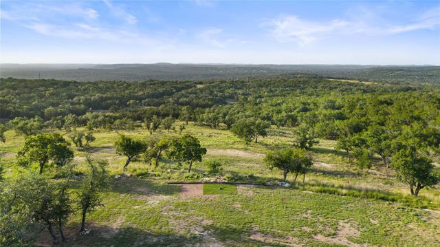 830 Ulrich RD, Johnson City, TX 78636