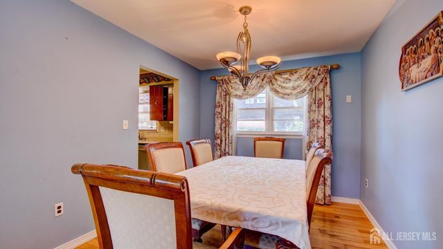 12 W End Avenue, Spotswood, NJ 08884