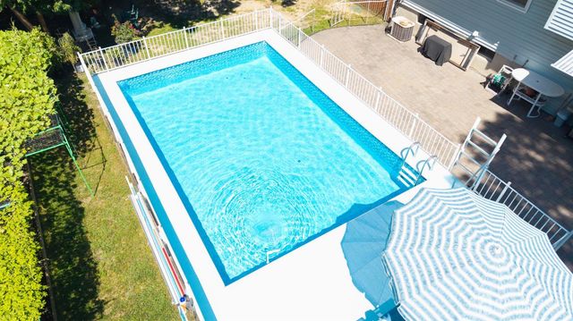 12 W End Avenue, Spotswood, NJ 08884