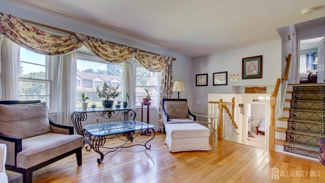 12 W End Avenue, Spotswood, NJ 08884