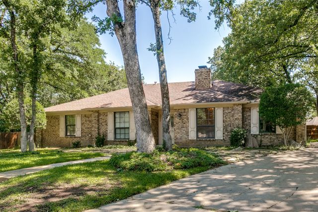 3028 Southridge Court, Grapevine, TX 76051