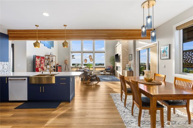 31302 J Place, Ocean Park, WA 98640