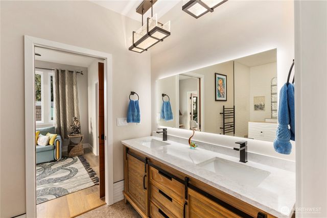 31302 J Place, Ocean Park, WA 98640