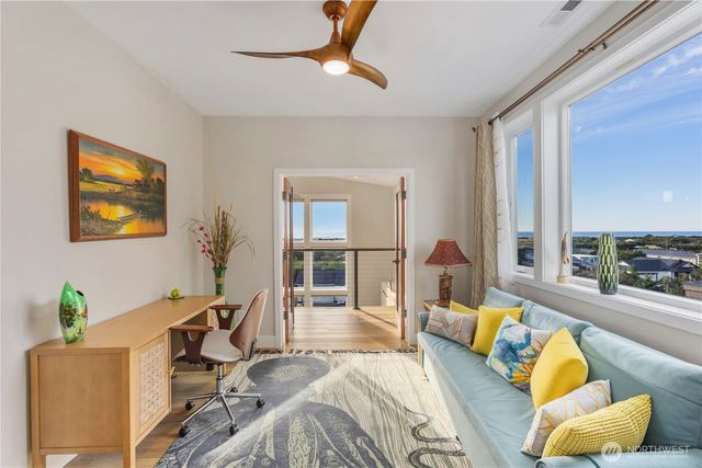 31302 J Place, Ocean Park, WA 98640