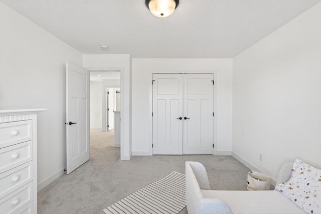 18200 59th Avenue N, Plymouth, MN 55446