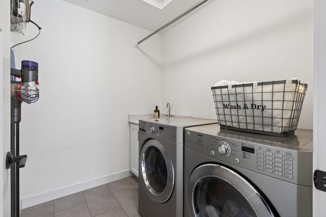 18200 59th Avenue N, Plymouth, MN 55446