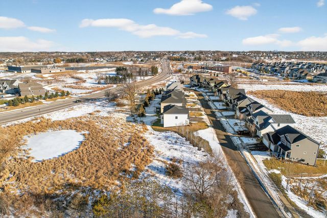 18200 59th Avenue N, Plymouth, MN 55446