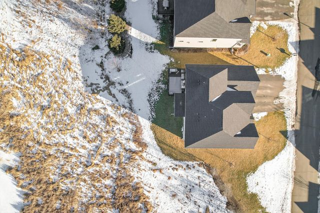 18200 59th Avenue N, Plymouth, MN 55446