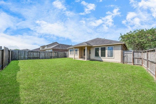 3003 Emily Vista Lane, Fresno, TX 77545