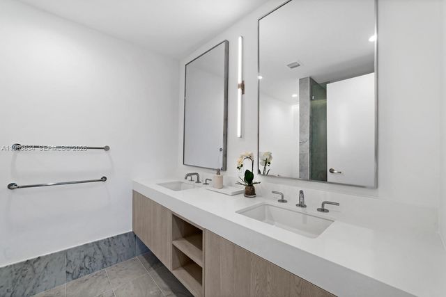 9221 E Bay Harbor Drive 412, Bay Harbor Islands, FL 33154