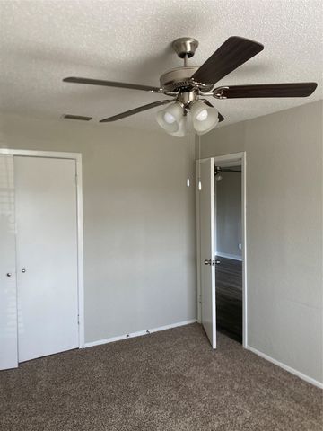 6327 Hidden Trail Drive, Dallas, TX 75241