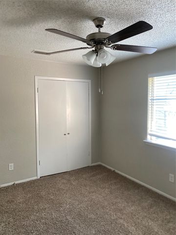 6327 Hidden Trail Drive, Dallas, TX 75241