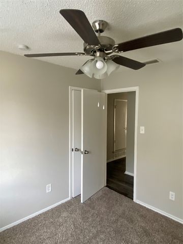 6327 Hidden Trail Drive, Dallas, TX 75241