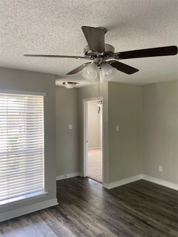 6327 Hidden Trail Drive, Dallas, TX 75241