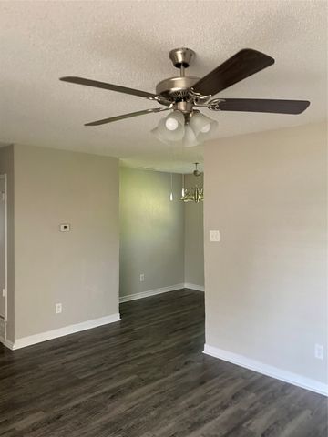 6327 Hidden Trail Drive, Dallas, TX 75241