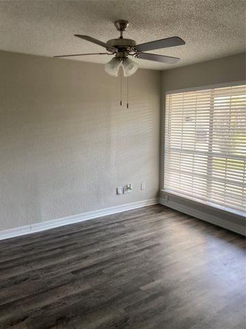 6327 Hidden Trail Drive, Dallas, TX 75241