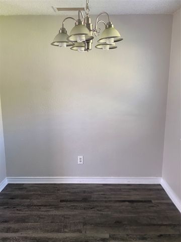 6327 Hidden Trail Drive, Dallas, TX 75241