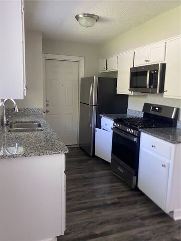 6327 Hidden Trail Drive, Dallas, TX 75241