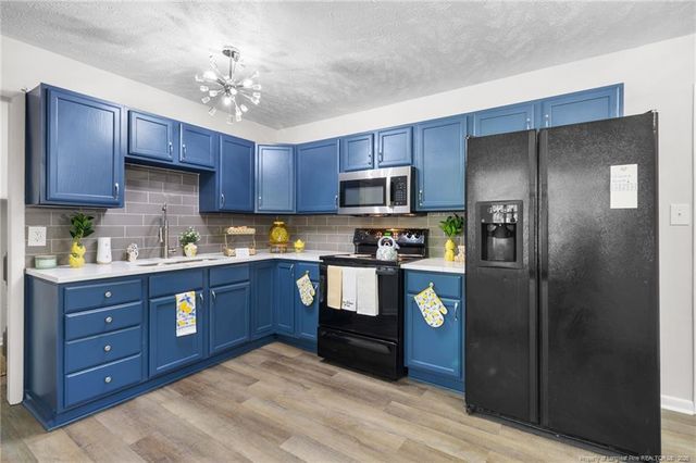 1609 Grandview Drive, Fayetteville, NC 28314