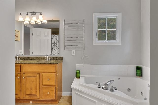 25 Casey Road, Charlton, MA 01507