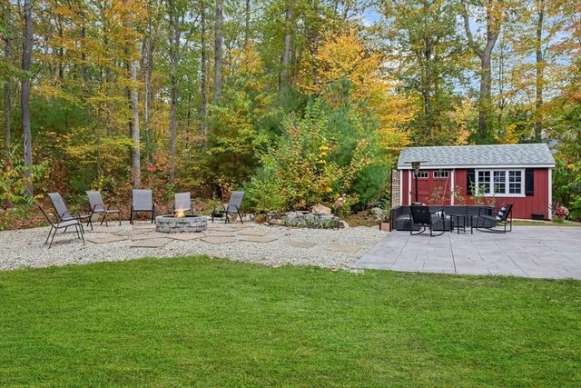 25 Casey Road, Charlton, MA 01507