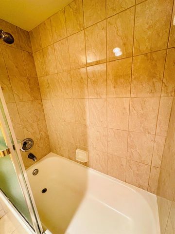 4038 Berkshire B 4038, Deerfield Beach, FL 33442