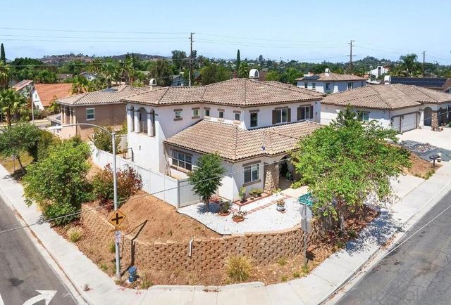 1675 Felicita Ln, Escondido, CA 92025
