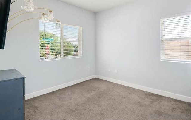 1675 Felicita Ln, Escondido, CA 92025