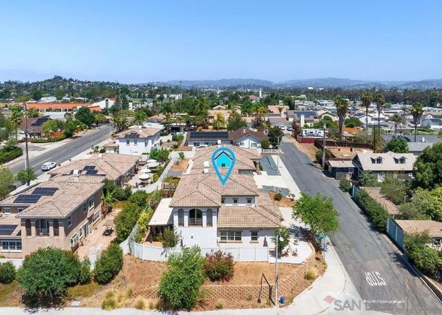 1675 Felicita Ln, Escondido, CA 92025