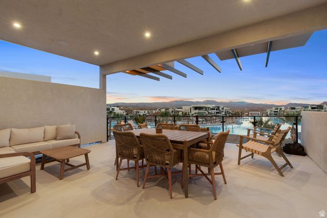 772 W AKOYA PEARL ST, St. George, UT 84790