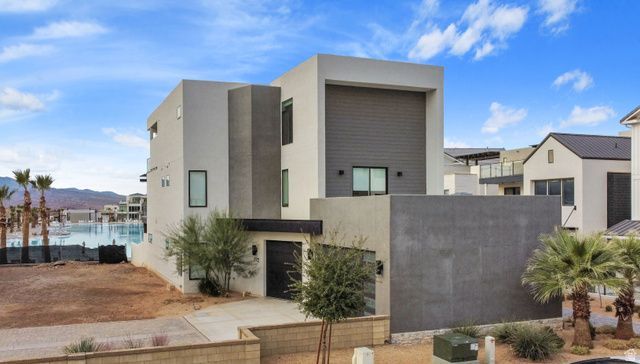 772 W AKOYA PEARL ST, St. George, UT 84790