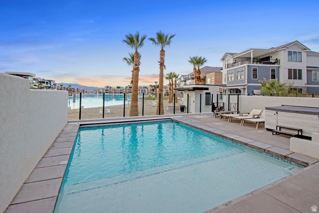 772 W AKOYA PEARL ST, St. George, UT 84790