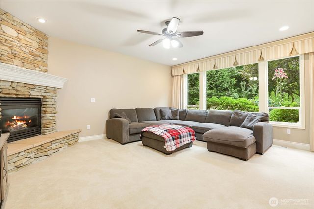 11712 4th Avenue NE, Tulalip, WA 98271