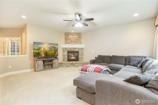 11712 4th Avenue NE, Tulalip, WA 98271