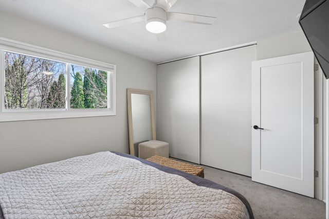 4608 Manchester Road, Mound, MN 55364