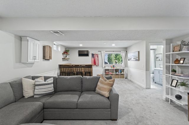 4608 Manchester Road, Mound, MN 55364