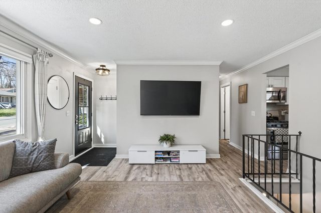 4608 Manchester Road, Mound, MN 55364