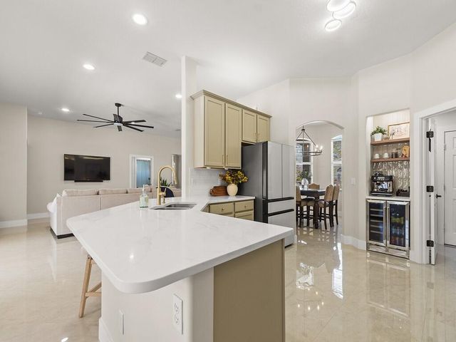 5952 NW Favian Ave, Port St. Lucie, Port St Lucie, FL 34986