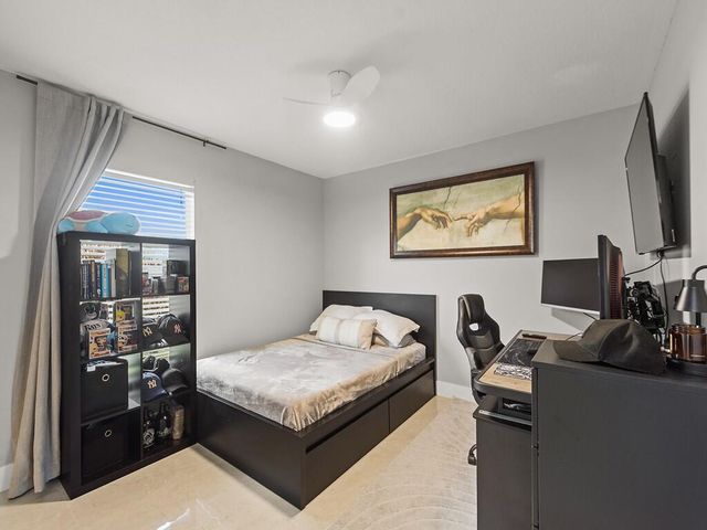 5952 NW Favian Ave, Port St. Lucie, Port St Lucie, FL 34986