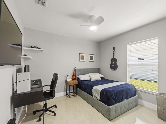 5952 NW Favian Ave, Port St. Lucie, Port St Lucie, FL 34986