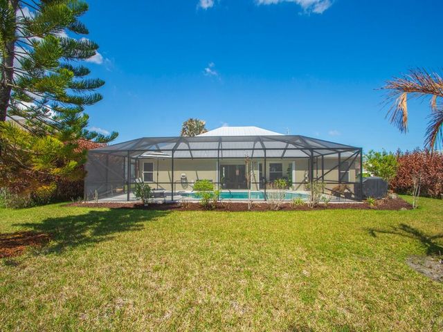 5952 NW Favian Ave, Port St. Lucie, Port St Lucie, FL 34986