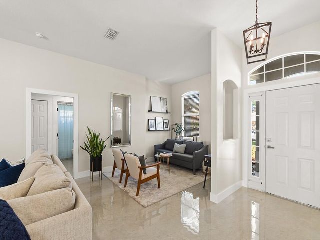 5952 NW Favian Ave, Port St. Lucie, Port St Lucie, FL 34986