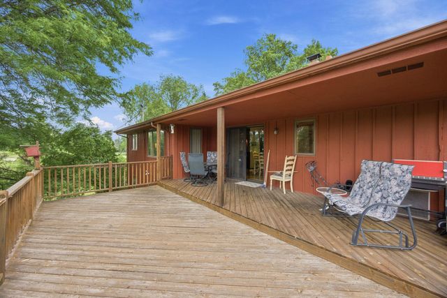 6225 Vicksburg Lane N, Maple Grove, MN 55311
