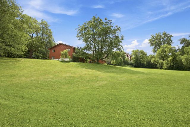 6225 Vicksburg Lane N, Maple Grove, MN 55311