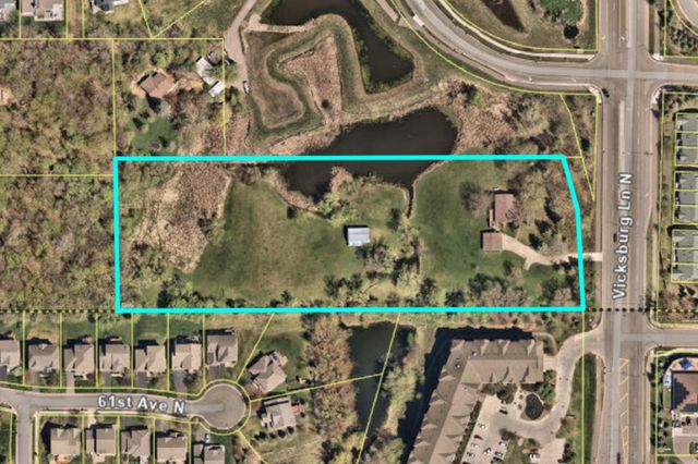 6225 Vicksburg Lane N, Maple Grove, MN 55311