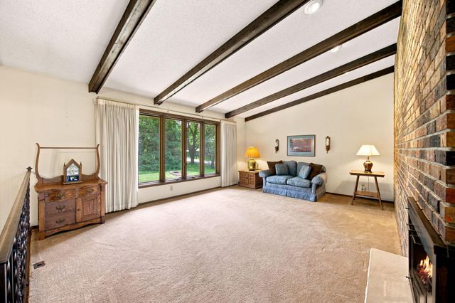 6225 Vicksburg Lane N, Maple Grove, MN 55311