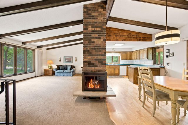 6225 Vicksburg Lane N, Maple Grove, MN 55311