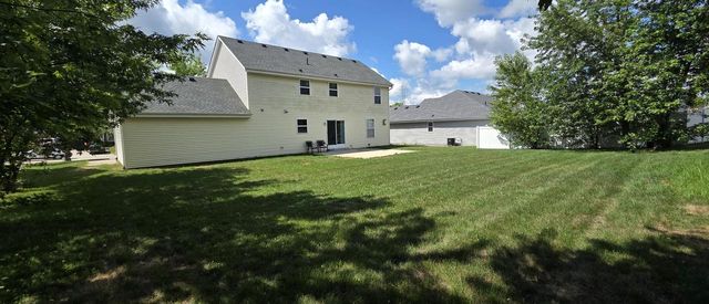 588 E Randy ROAD, Oak Creek, WI 53154