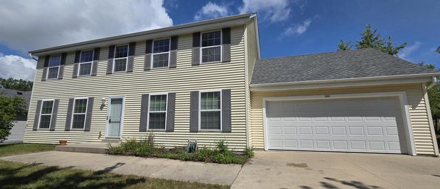 588 E Randy ROAD, Oak Creek, WI 53154