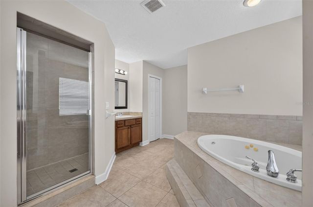 166 W 11TH STREET, Chuluota, FL 32766